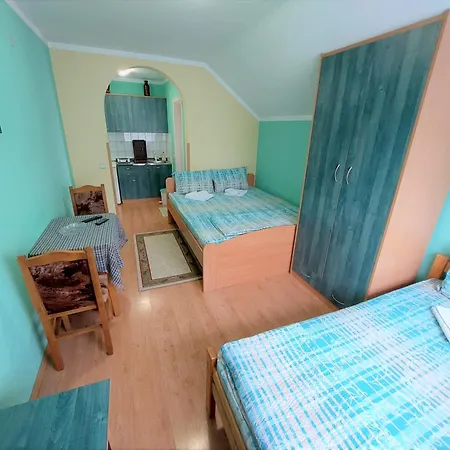 Nikolic Apartment